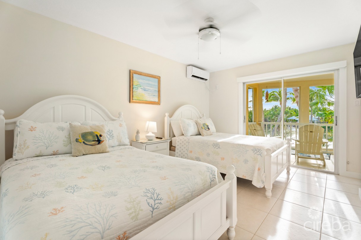 Island House 15, Rum Point Beachfront Townhome - Image 25