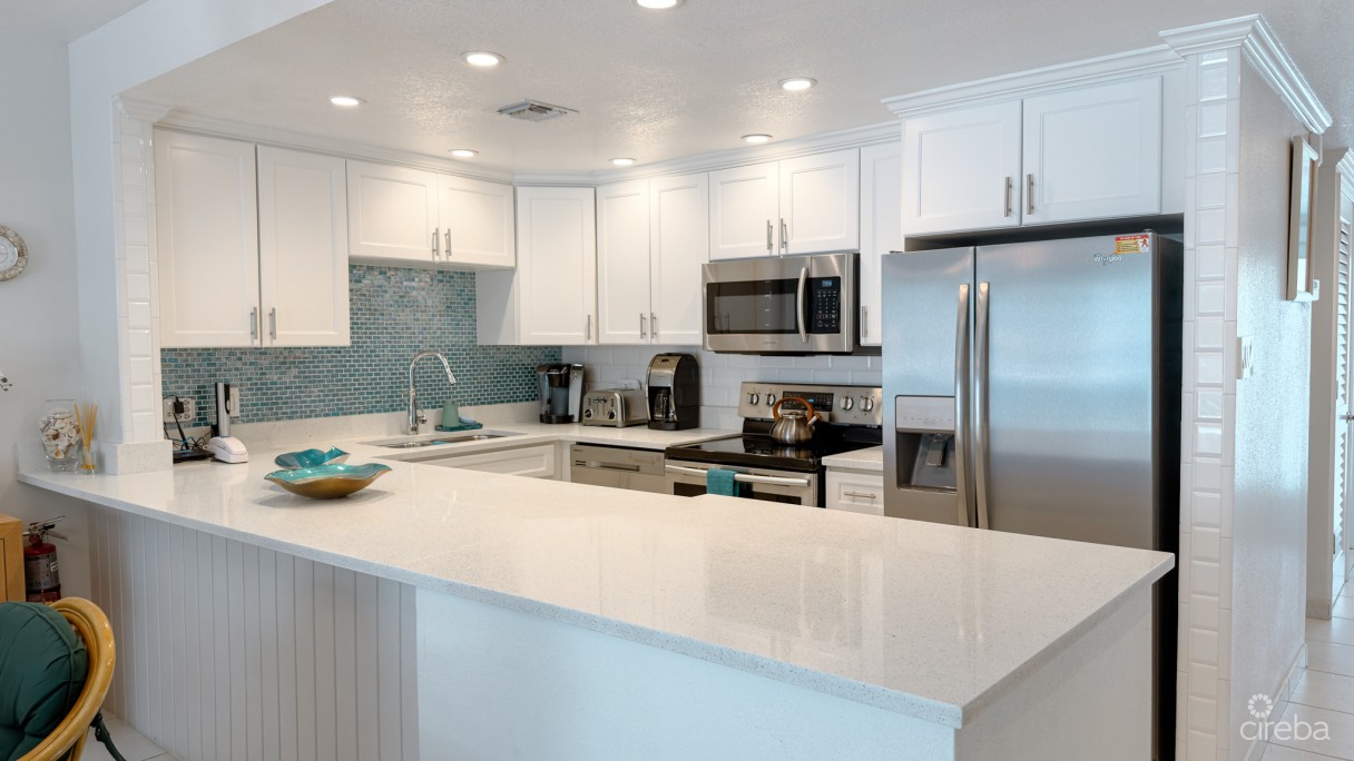 Villas Of The Galleon Condo Seven Mile Beach - Image 6