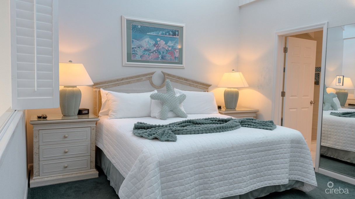 Villas Of The Galleon Condo Seven Mile Beach - Image 12