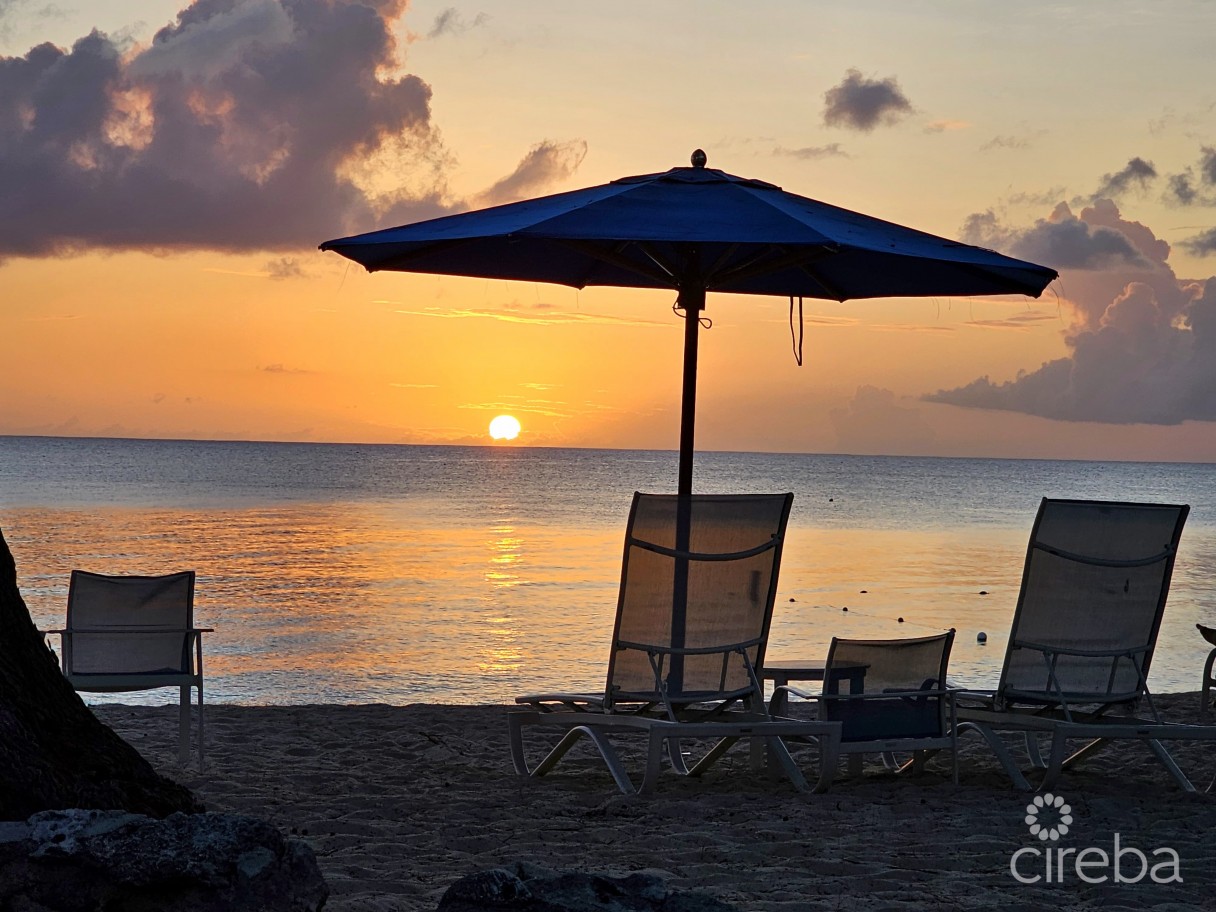 Villas Of The Galleon Condo Seven Mile Beach - Image 23