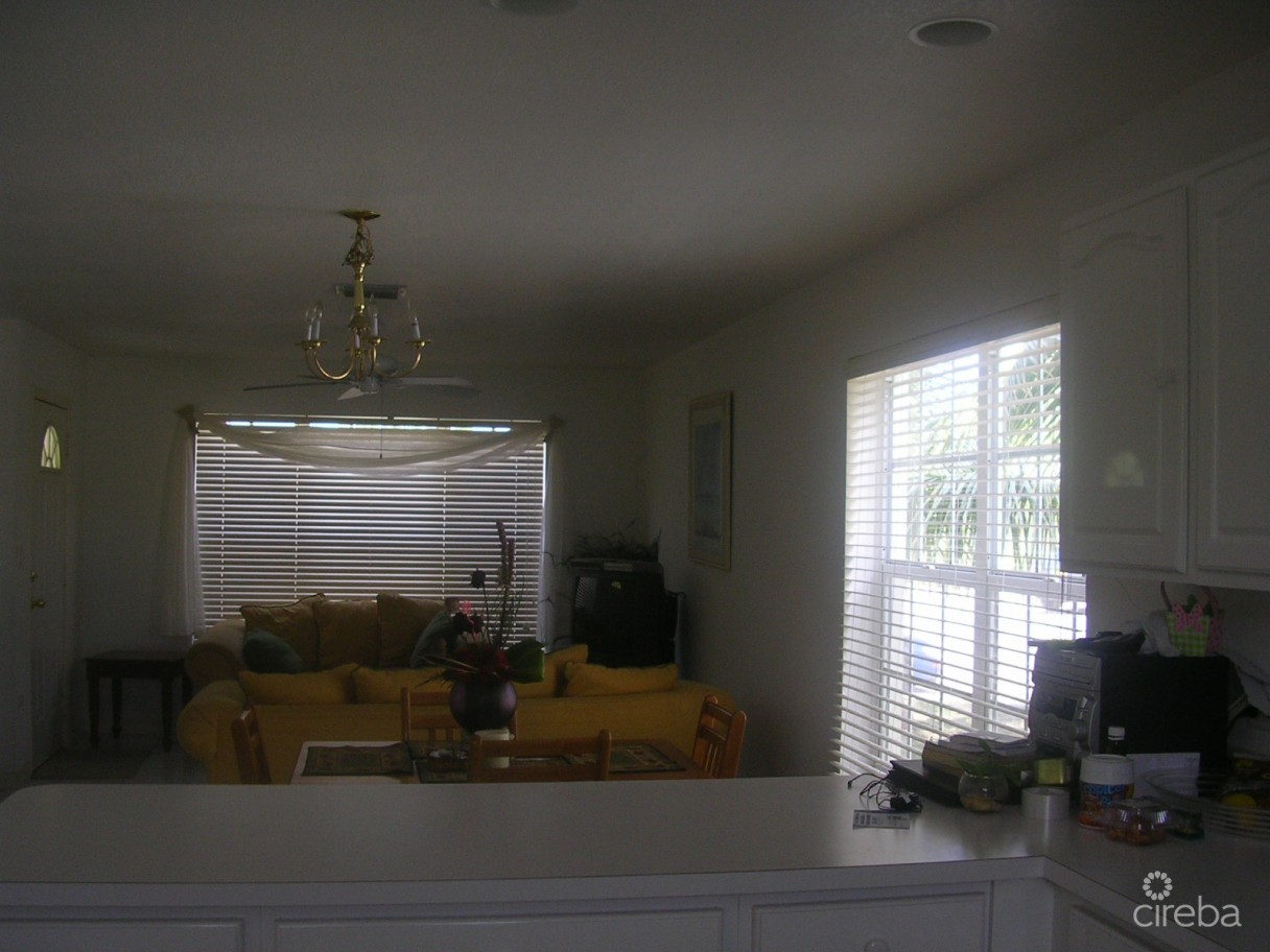 North Side Condos - Image 7