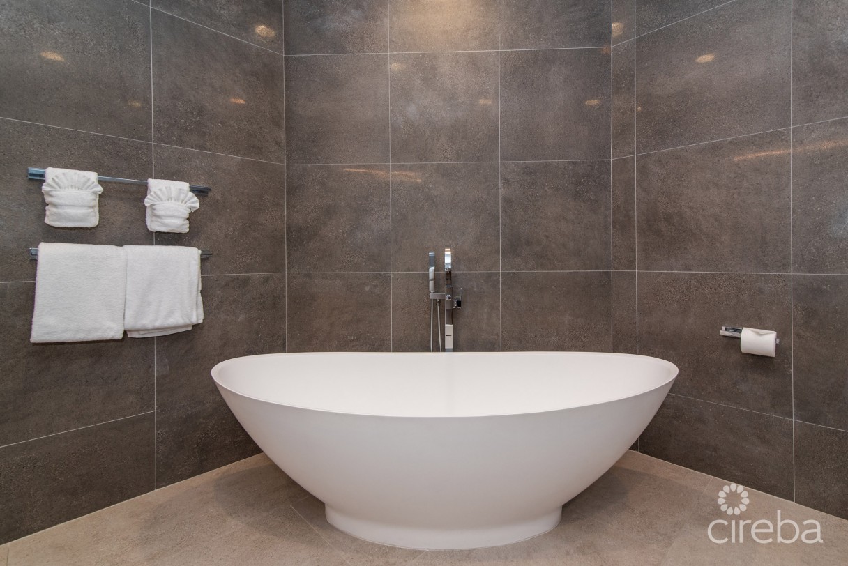 Rum Point Club # 404 - Image 20