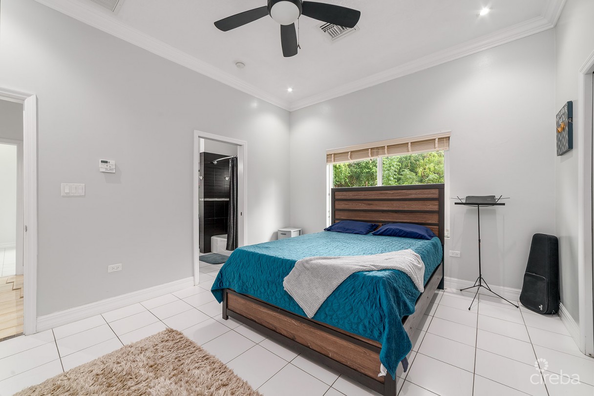3 Bed Midway Close Family Home - Image 9