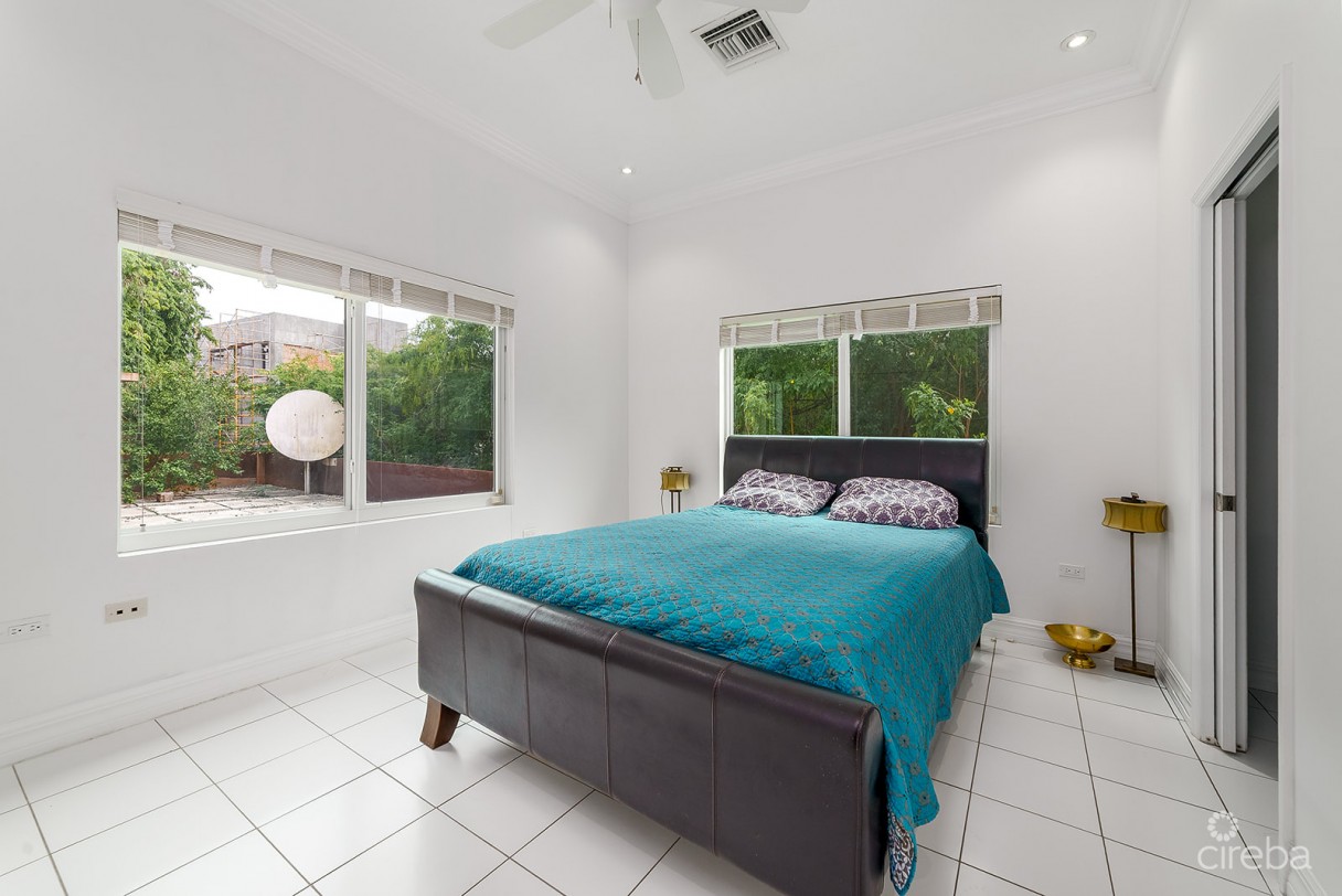 3 Bed Midway Close Family Home - Image 11