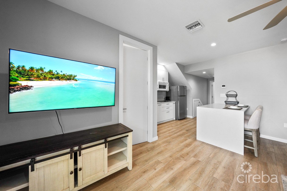 Ocean Crest #21,  Luxury Waterfront Town Home W/dock - Image 27