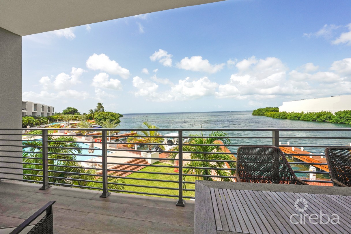 Ocean Crest #21,  Luxury Waterfront Town Home W/dock - Image 19