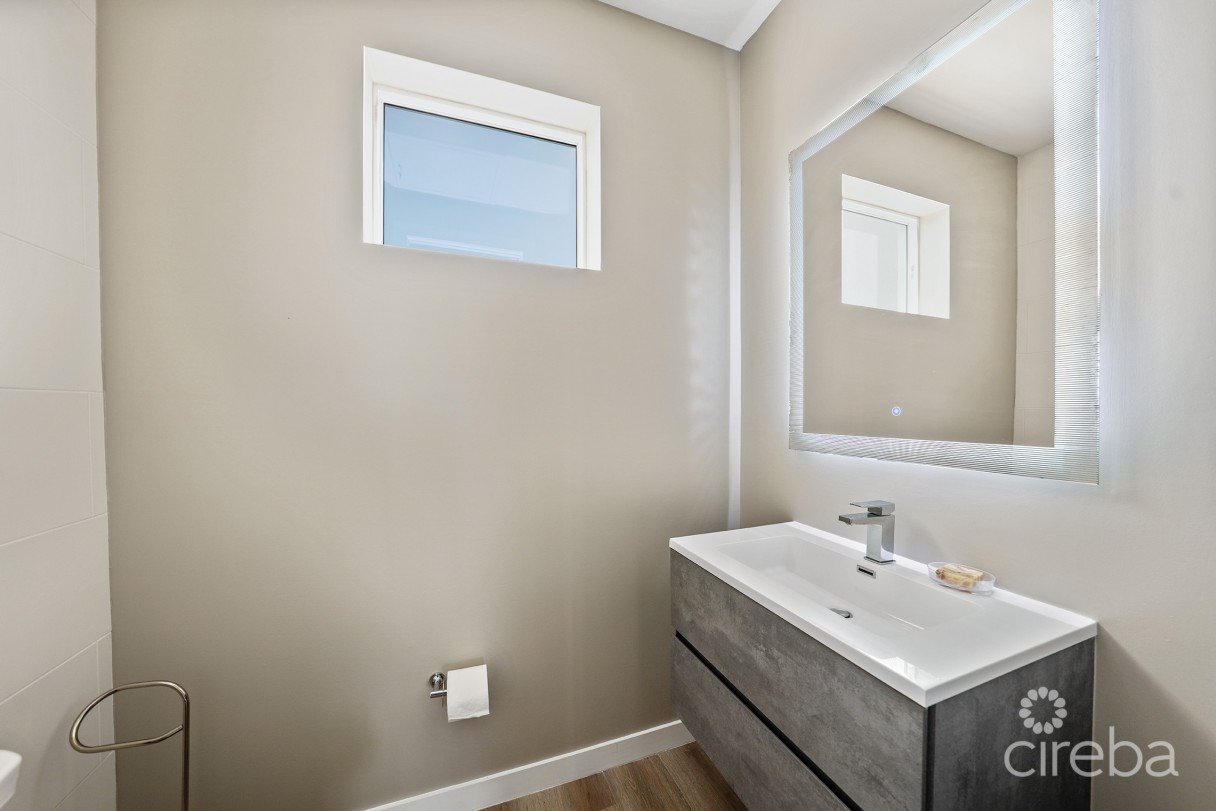 Ocean Crest #21,  Luxury Waterfront Town Home W/dock - Image 30