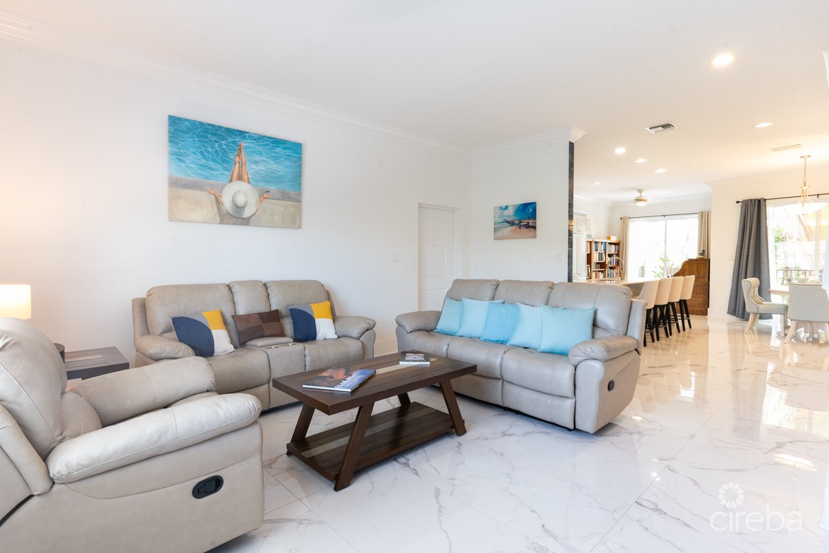 Reduced | Turnberry East, Crystal Harbour - Image 5