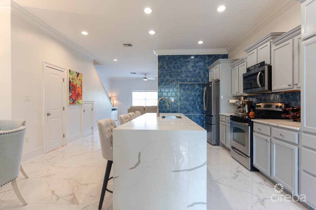 Reduced | Turnberry East, Crystal Harbour - Image 9