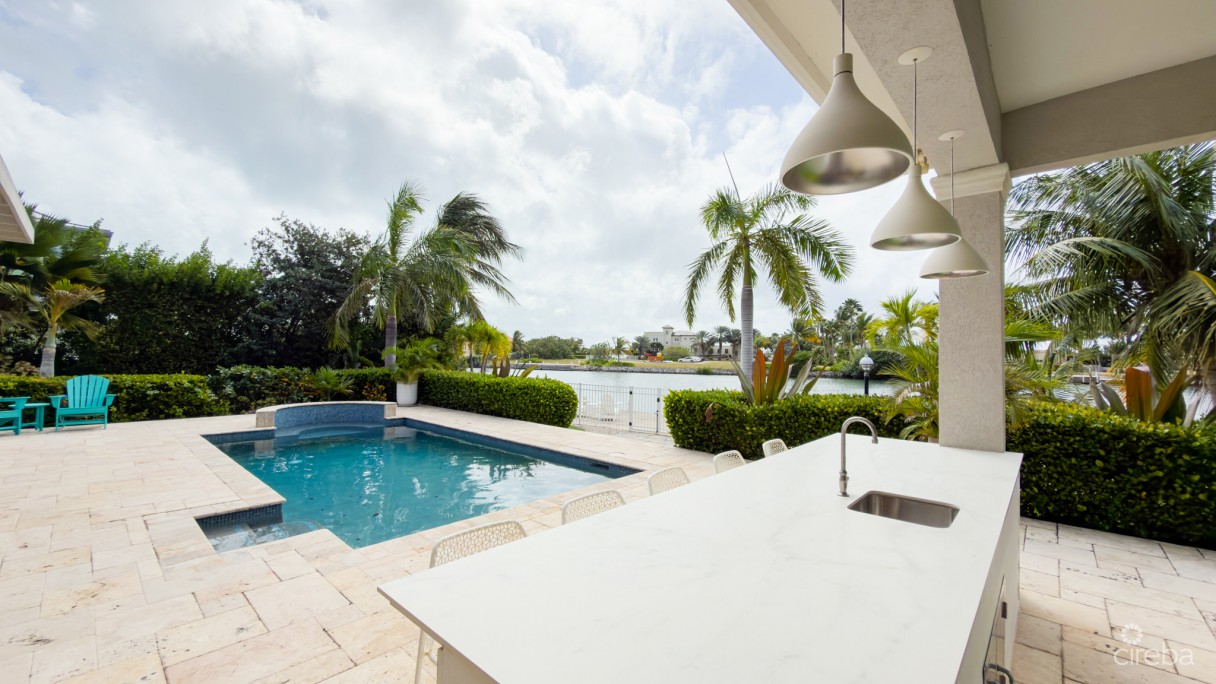 The Shores Canal Front Home - Image 18