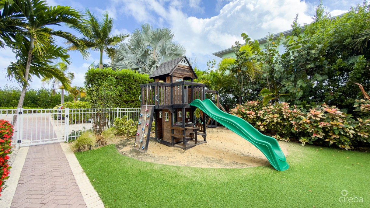 The Shores Canal Front Home - Image 24