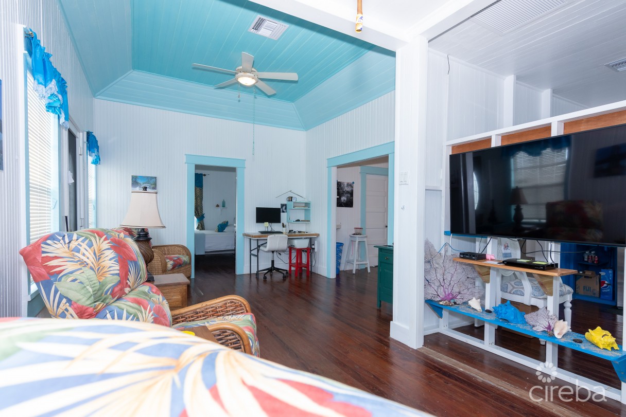 Taylor Foster Home - Image 10