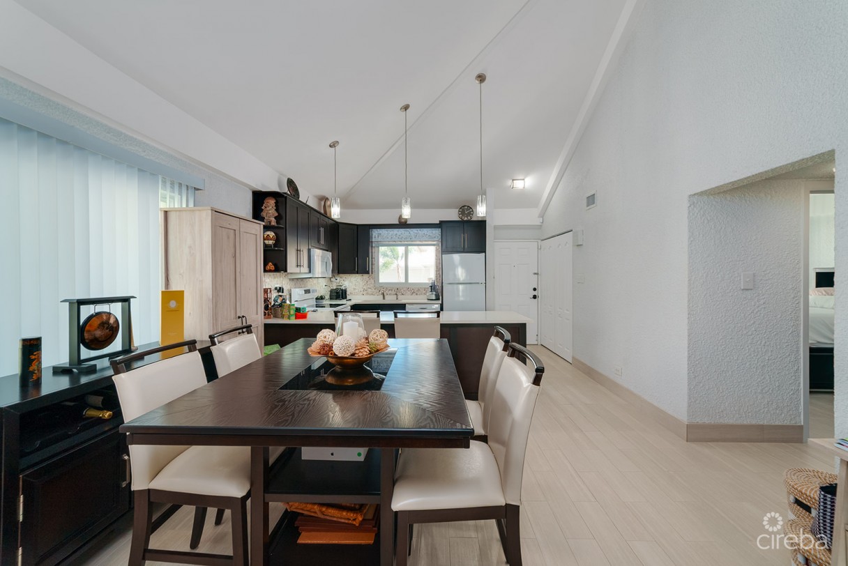 Sunset Cove 3rd Floor Renovated 2 Bedroom - Image 10