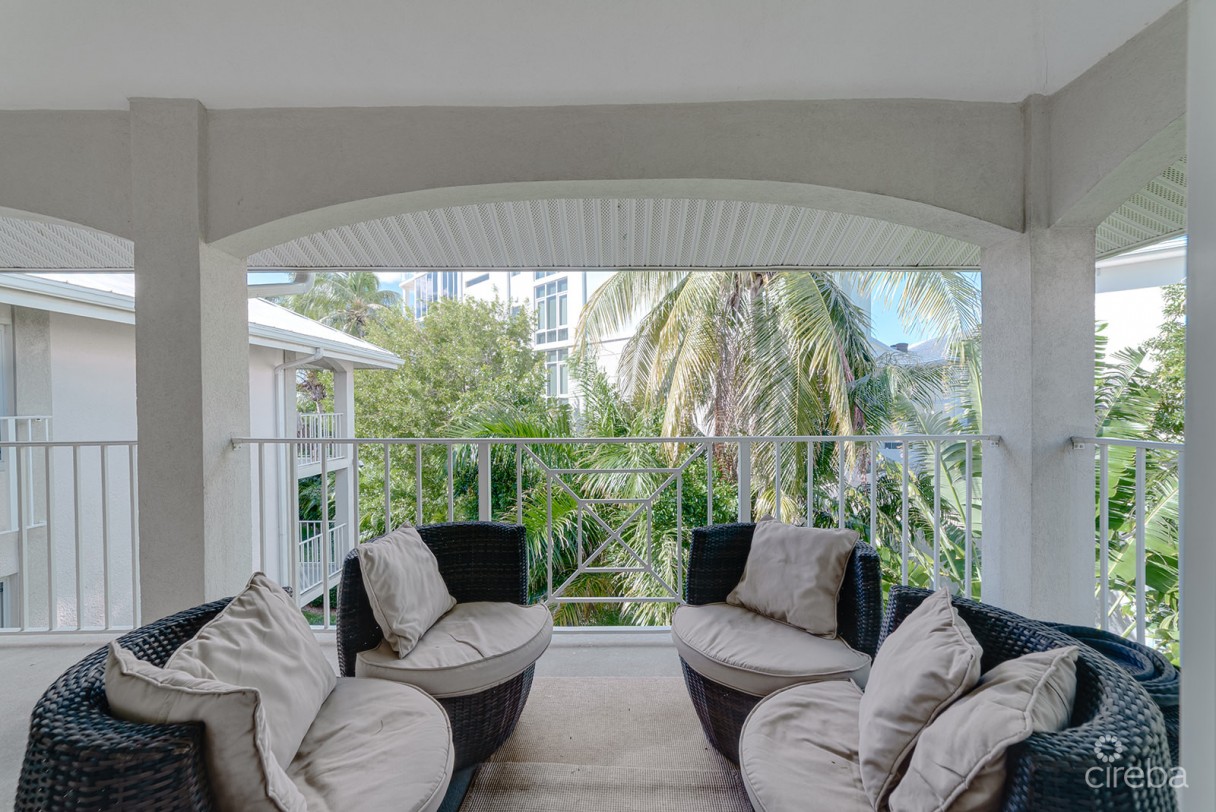 Sunset Cove 3rd Floor Renovated 2 Bedroom - Image 12