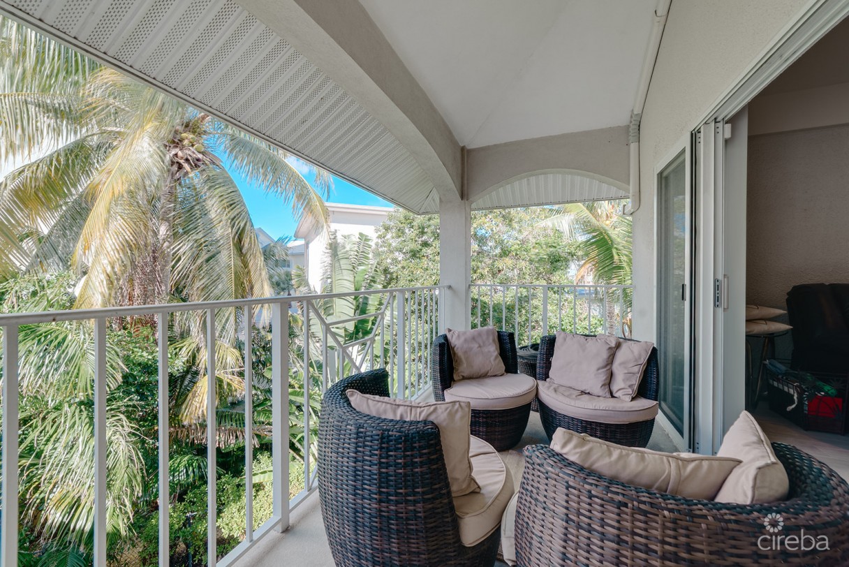 Sunset Cove 3rd Floor Renovated 2 Bedroom - Image 13