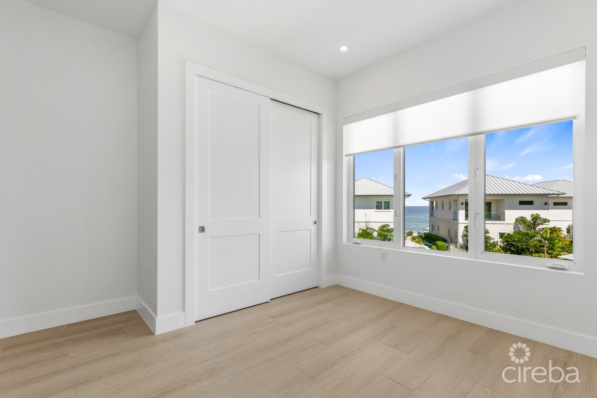 Oceans 9  Villa 7  West Bay Luxury Beachview Detached Home - Image 23