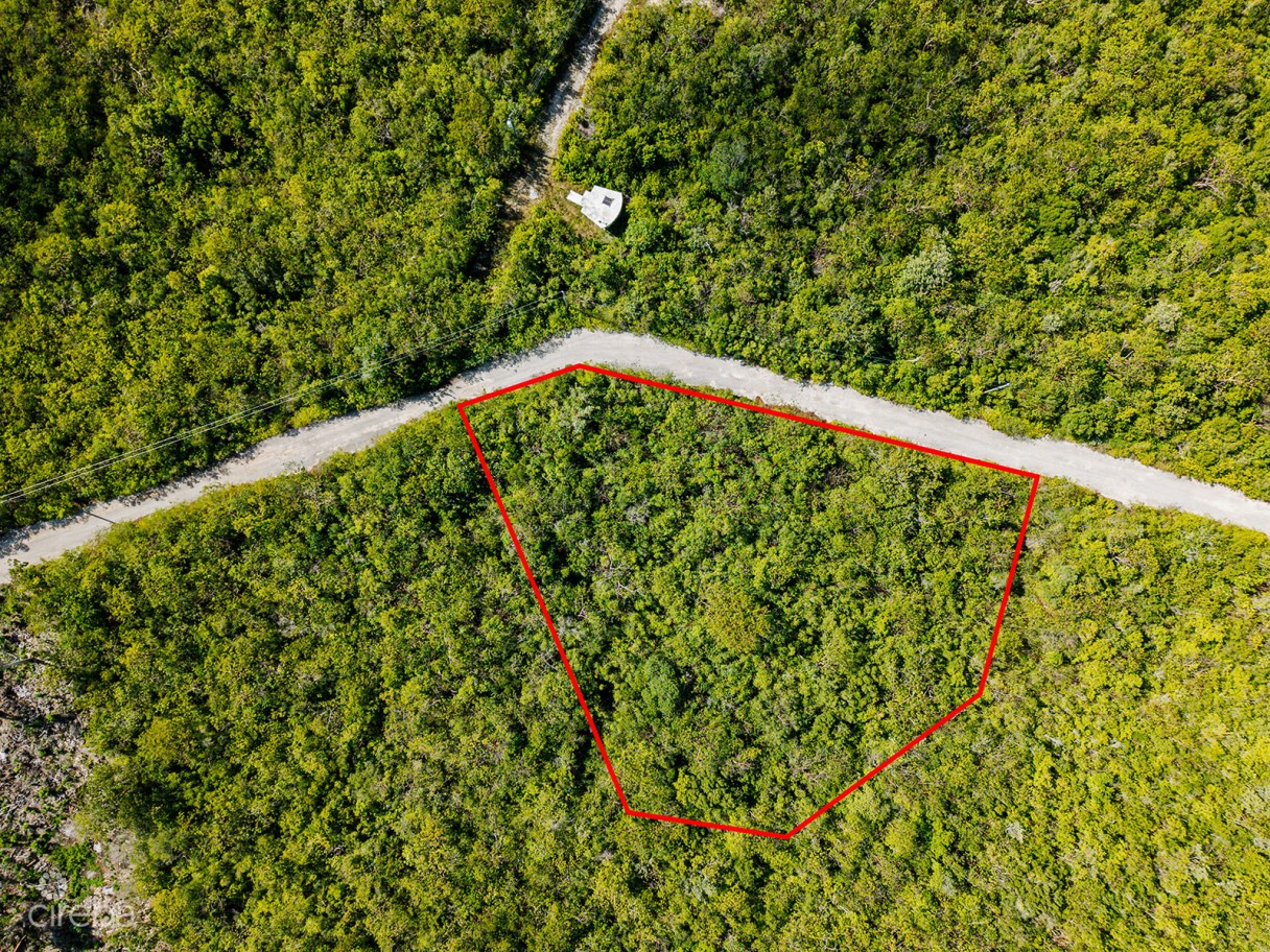 Soverign Heights Lot A - Image 1