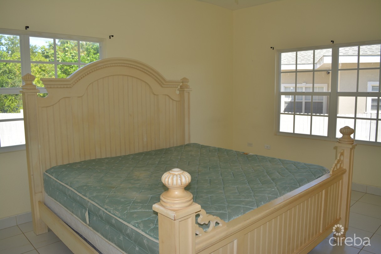 Royal Heights Half Duplex - Image 5