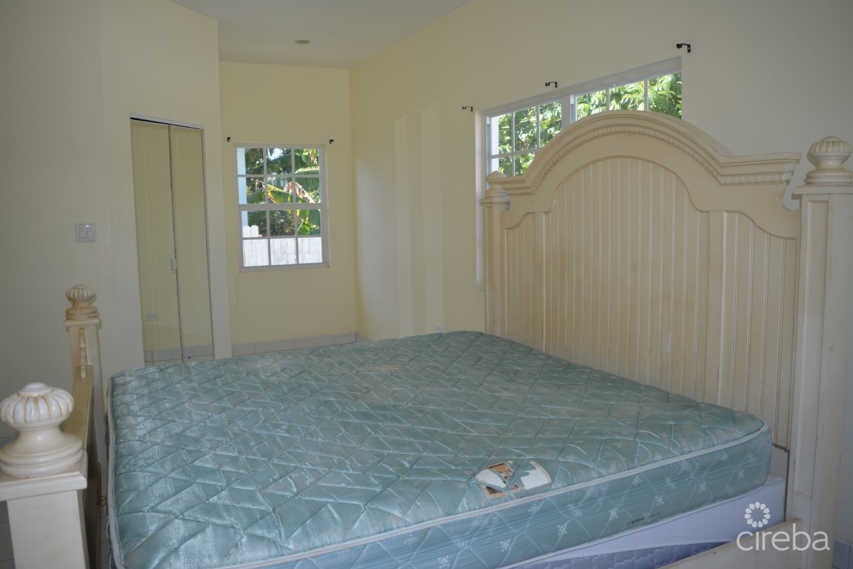 Royal Heights Half Duplex - Image 6