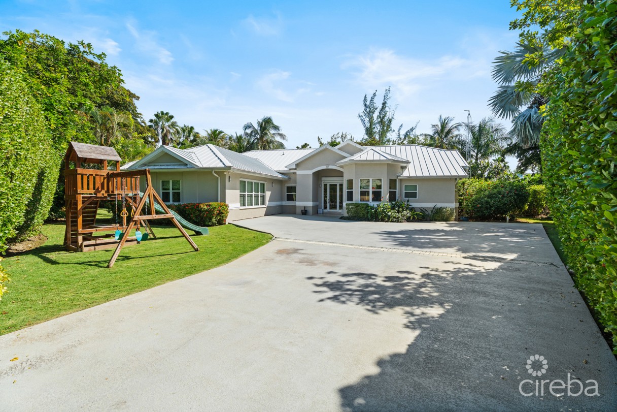 Jacaranda Court 35, South Sound Home - Image 1