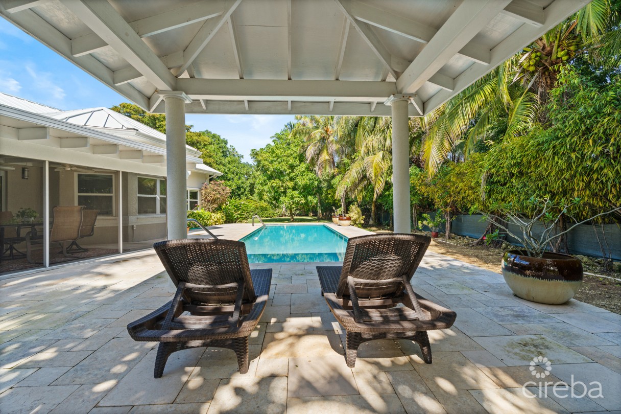 Jacaranda Court 35, South Sound Home - Image 27