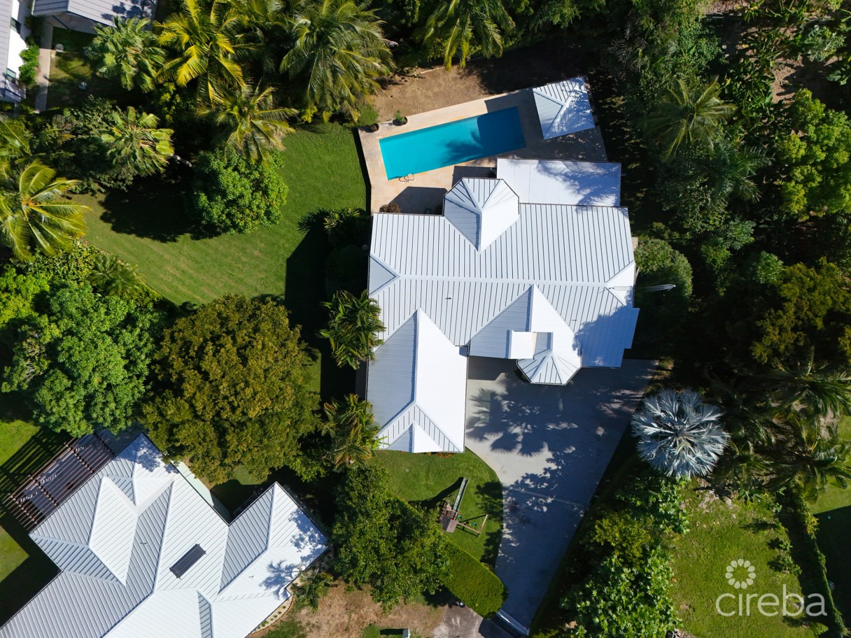 Jacaranda Court 35, South Sound Home - Image 34