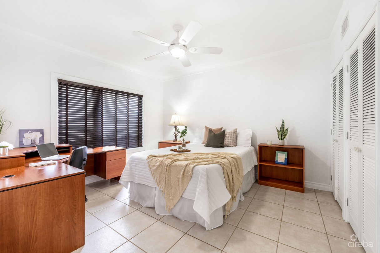 Oceanfront Spacious Ground Floor Ocean Pointe Villas - Image 13