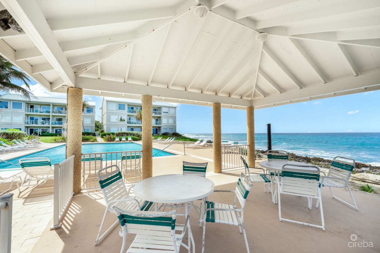 Oceanfront Spacious Ground Floor Ocean Pointe Villas - Image 18