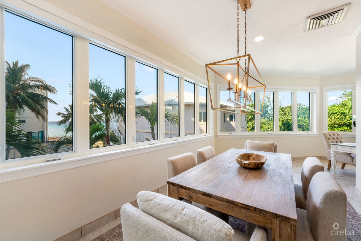 Poinsettia Penthouse B7, Seven Mile Corridor - Image 7