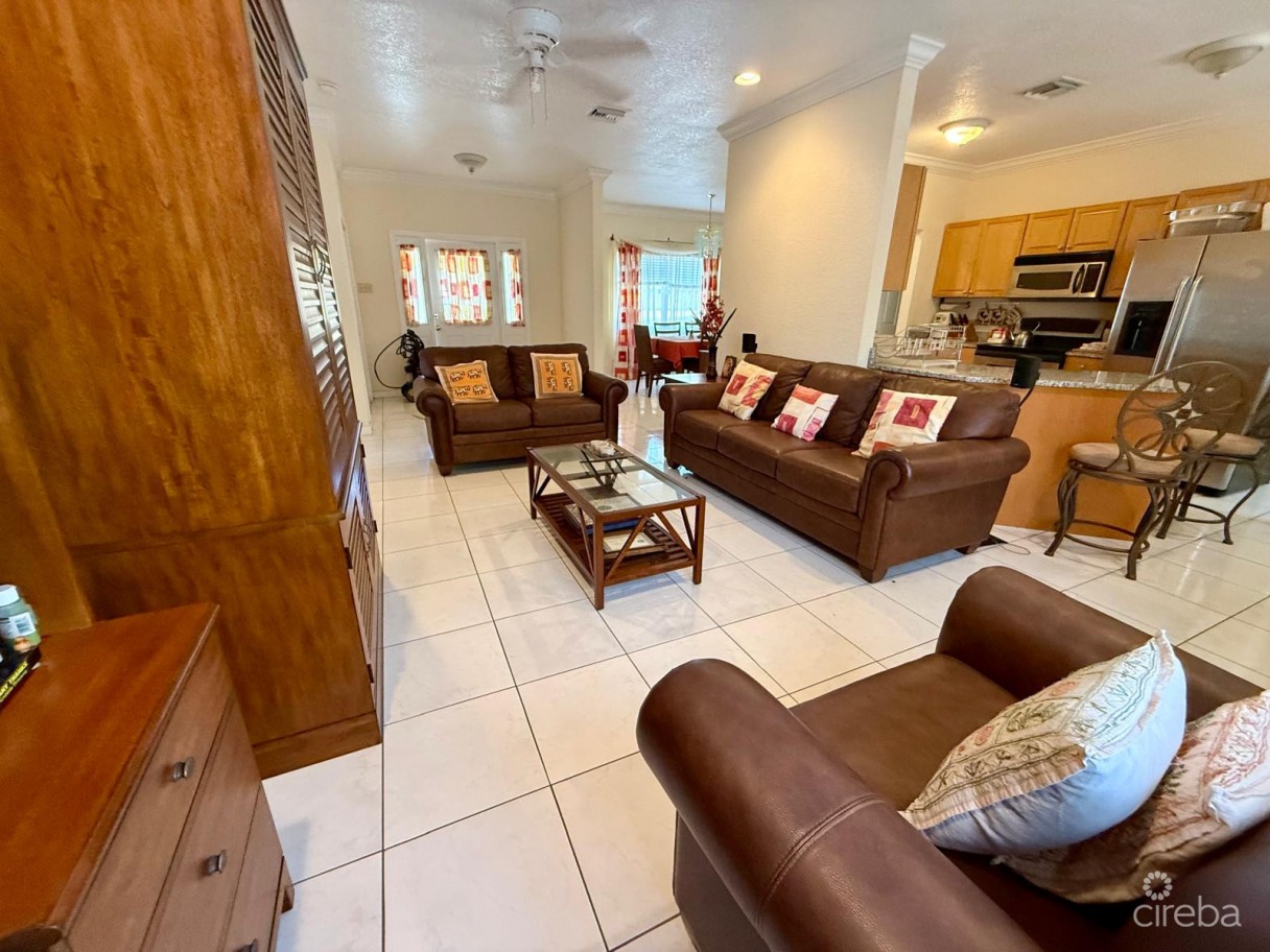 3 Bedroom  -  Bluff Home - Cayman Brac - Image 3