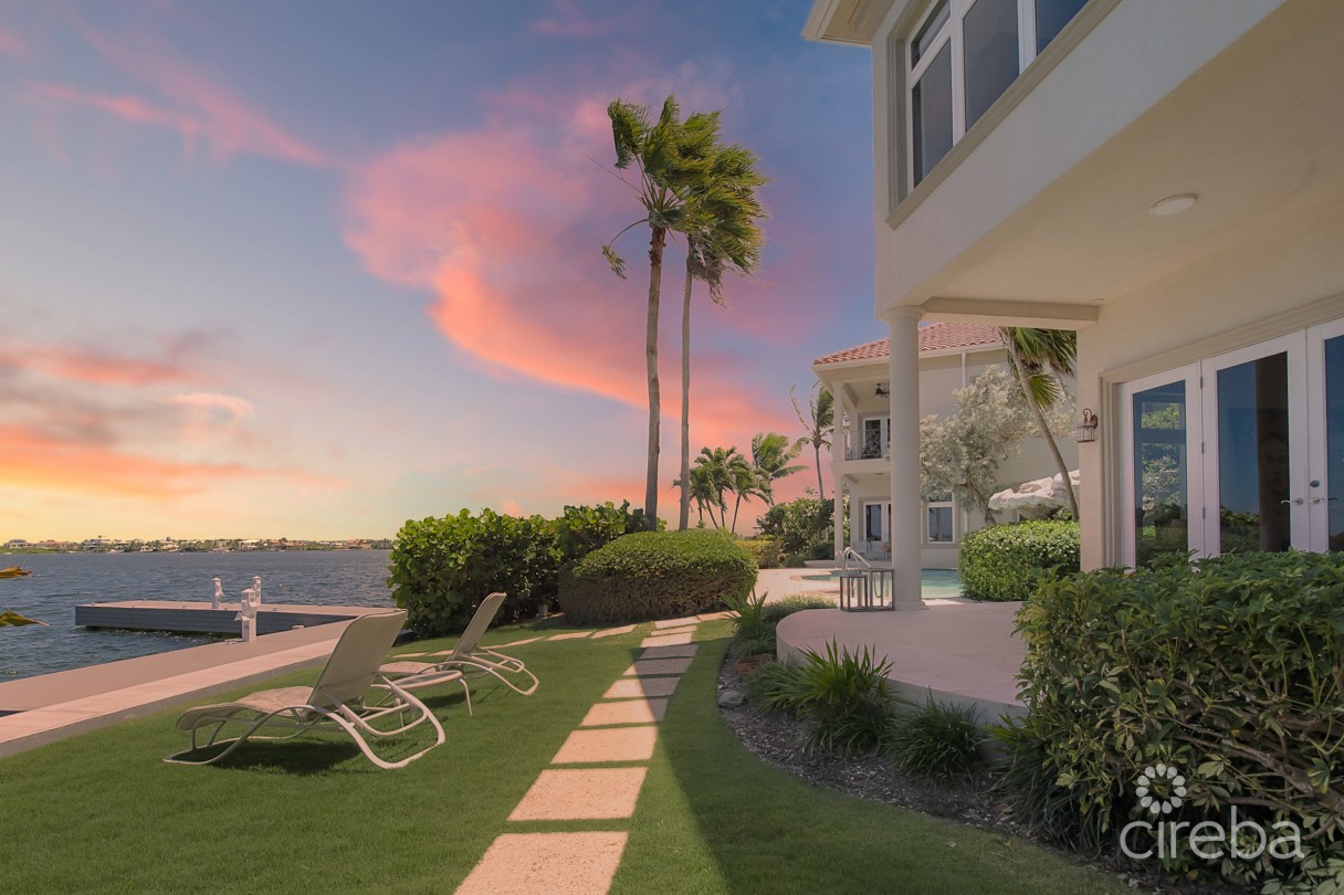 Viscaya Home, Governor's Harbour Creek - Image 8