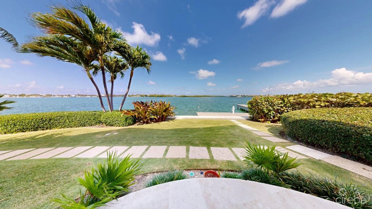 Viscaya Home, Governor's Harbour Creek - Image 6