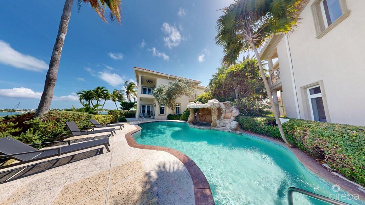 Viscaya Home, Governor's Harbour Creek - Image 19