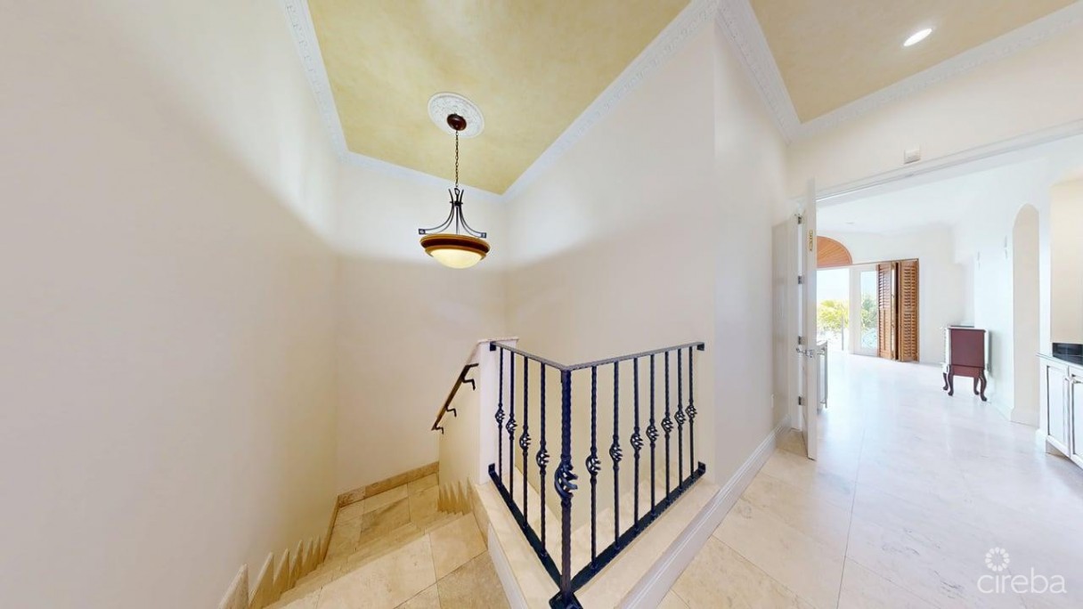 Viscaya Home, Governor's Harbour Creek - Image 34