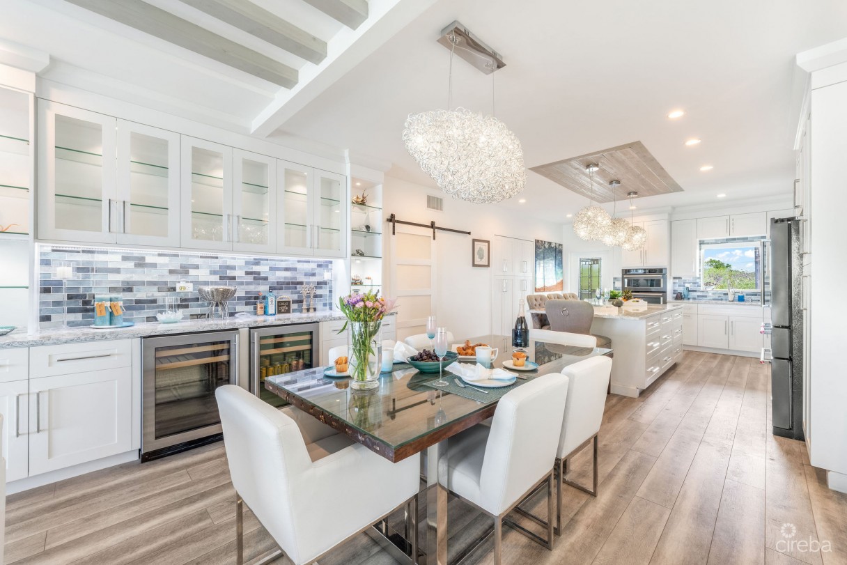 Coral Bay Village - Image 15