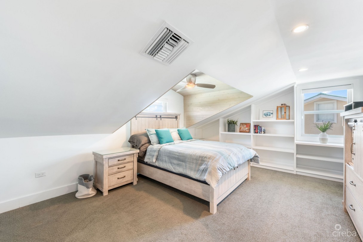 Coral Bay Village - Image 35