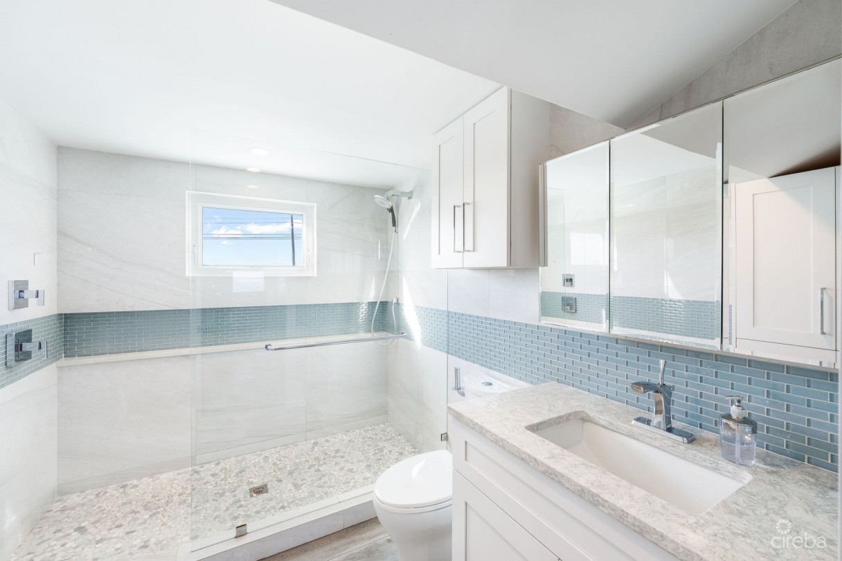 Coral Bay Village - Image 36