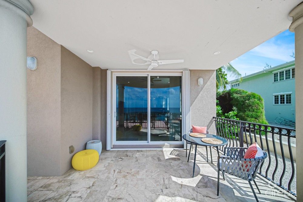 Kisha 105 | 2bdrm Waterfront Walkout  -coastal Chic Corner Unit - Image 15