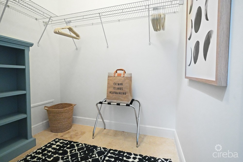 Kisha 105 | 2bdrm Waterfront Walkout  -coastal Chic Corner Unit - Image 19