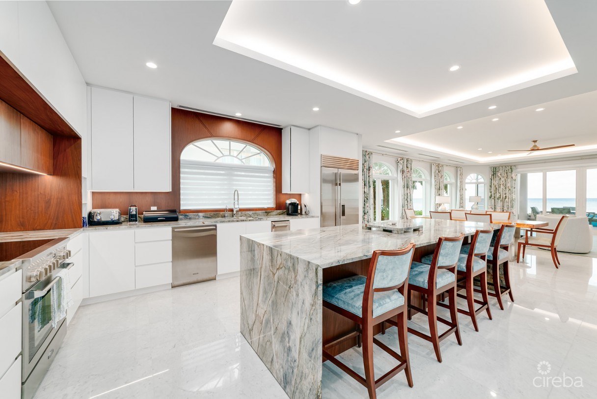 Luxury Seven Mile Beach Condo - Mandalay Unit One - Image 4