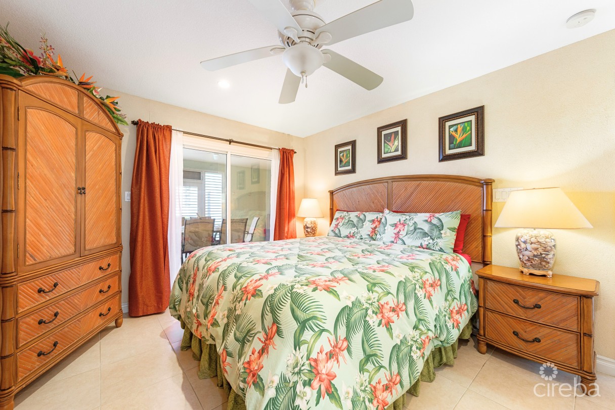 North Pointe Beachfront Condo - Image 5