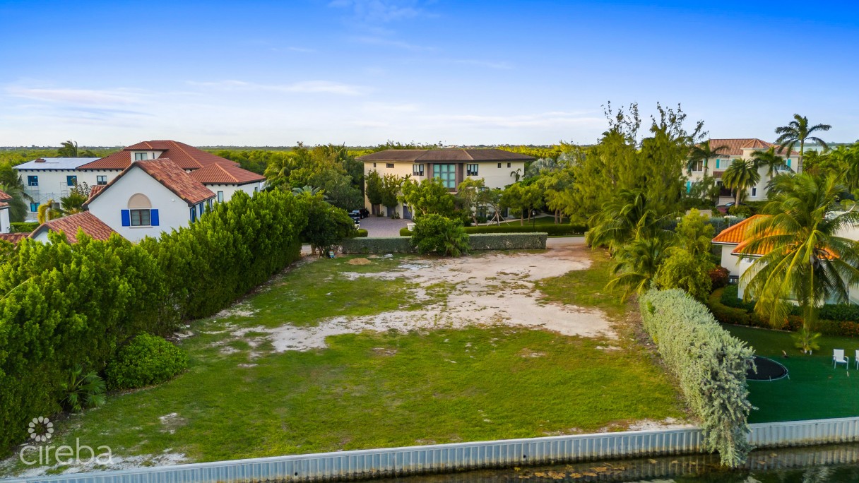 Vista Del Mar- Executive  Estate Canal Lot - Image 4