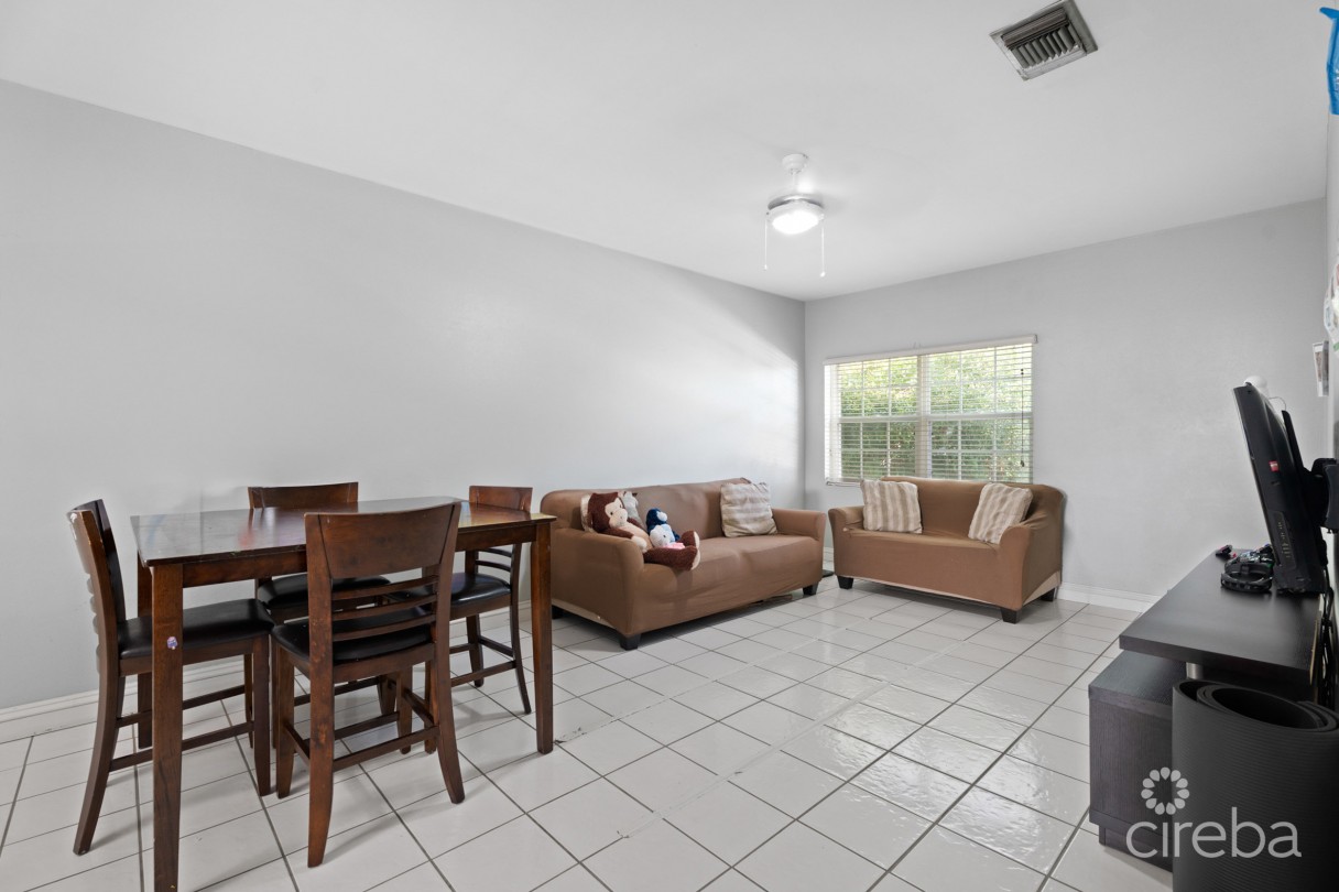 Silver Oaks Condo - 2 Bed, 2 Bath . Second Floor - Image 3