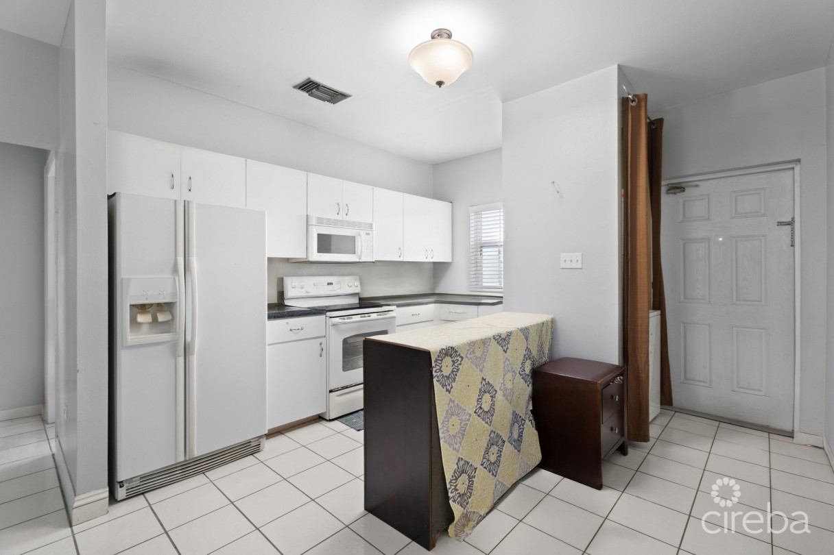 Silver Oaks Condo - 2 Bed, 2 Bath . Second Floor - Image 5