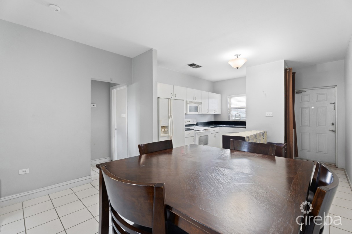 Silver Oaks Condo - 2 Bed, 2 Bath . Second Floor - Image 6