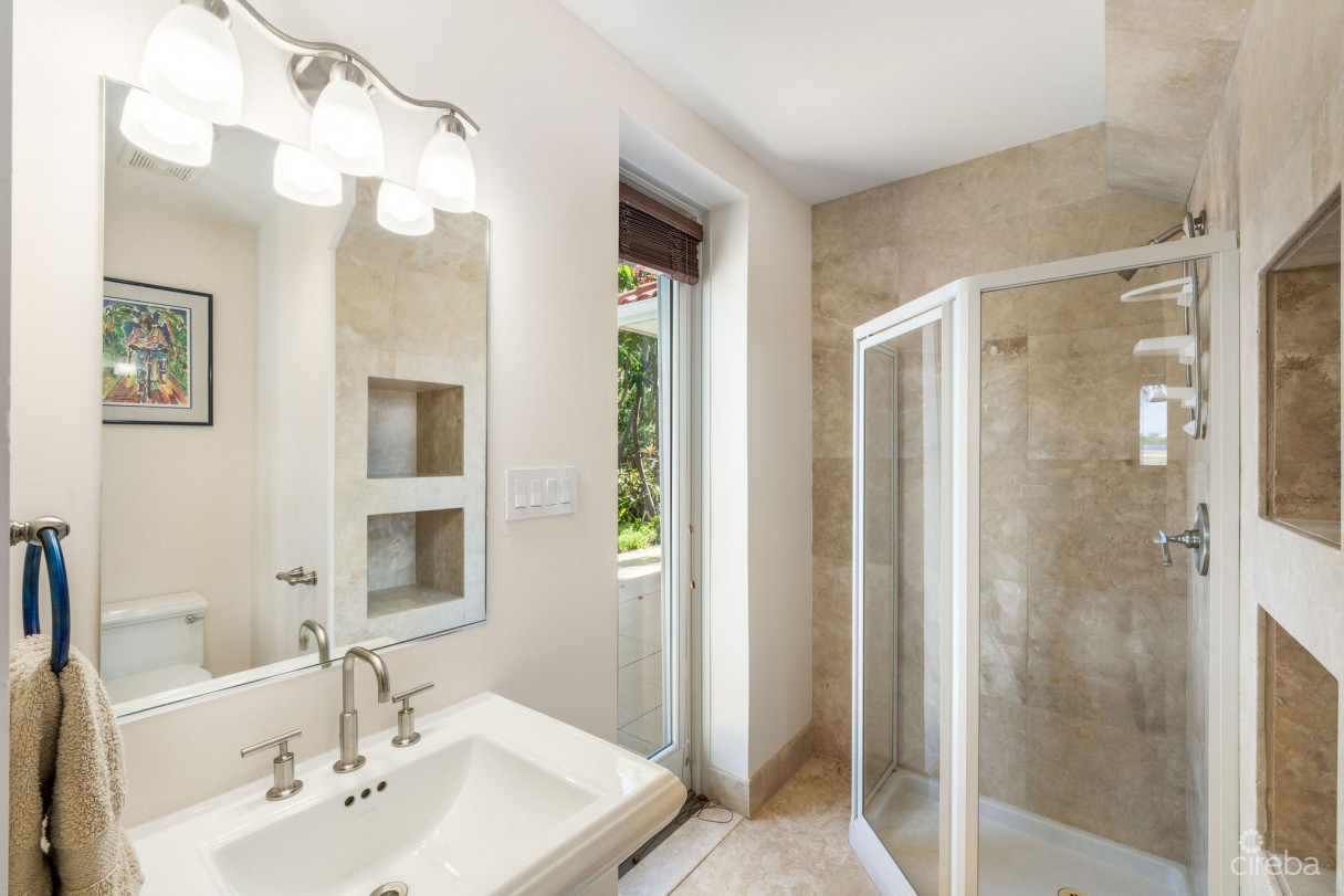 61 Hoya Quay Crystal Harbour - Image 13