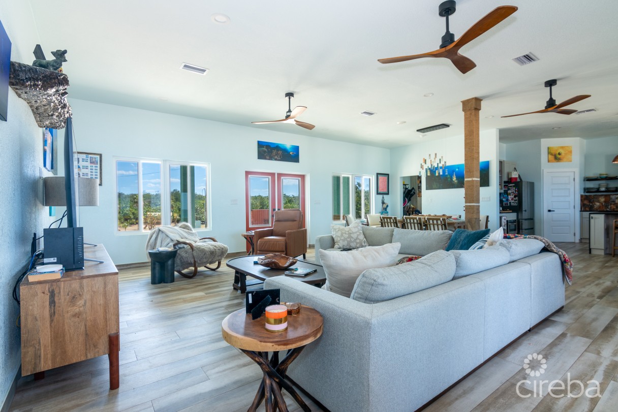 Rock Road Ocean Front Home - Image 15