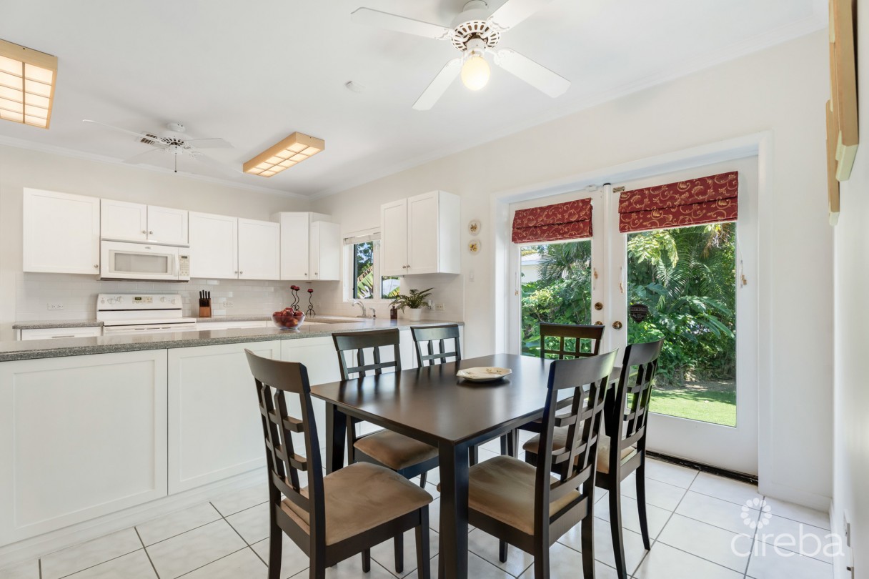 Snug Harbour Family Home - Image 6