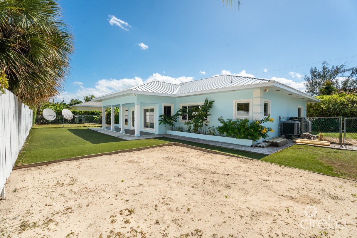 Snug Harbour Family Home - Image 23