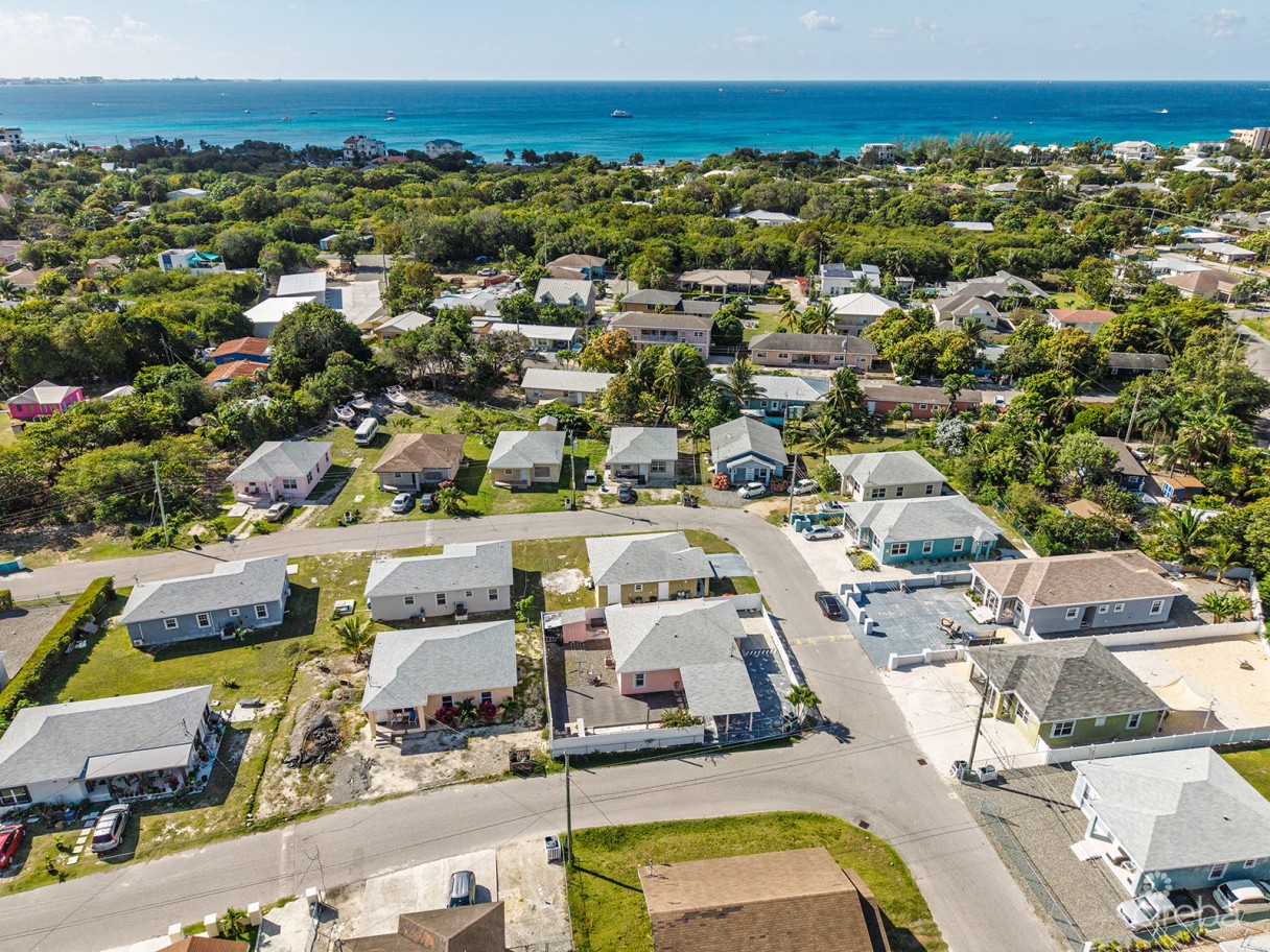 Malvern Way Single Family Home - Image 8